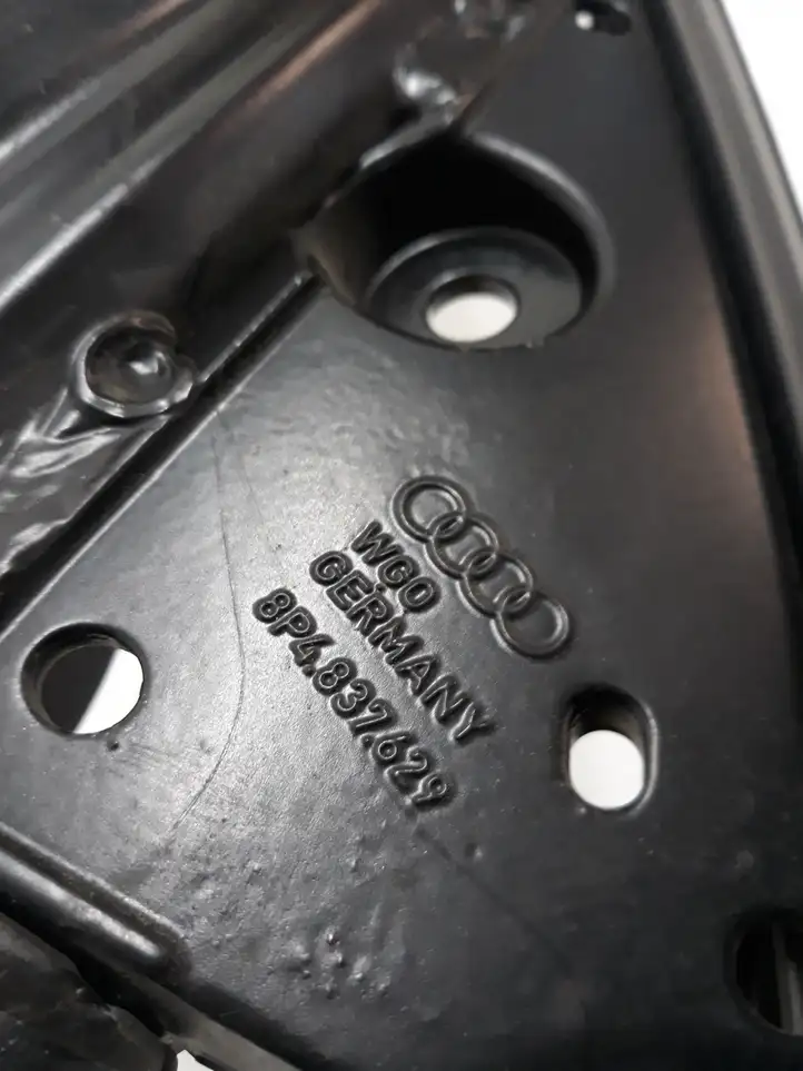 Audi A3/S3 8P (2004 - 2008) 8P4837629 Рамка стекла передней двери — фото 3