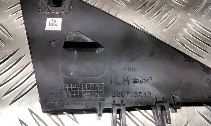 Tesla Model 3 (2017 - 2023) 22873013 Пластиковая отделка зеркала — фото 3