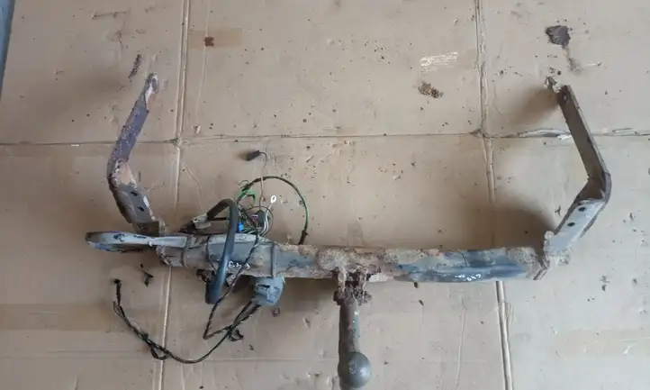 Renault Laguna (2001 - 2005)   Комплект крюка