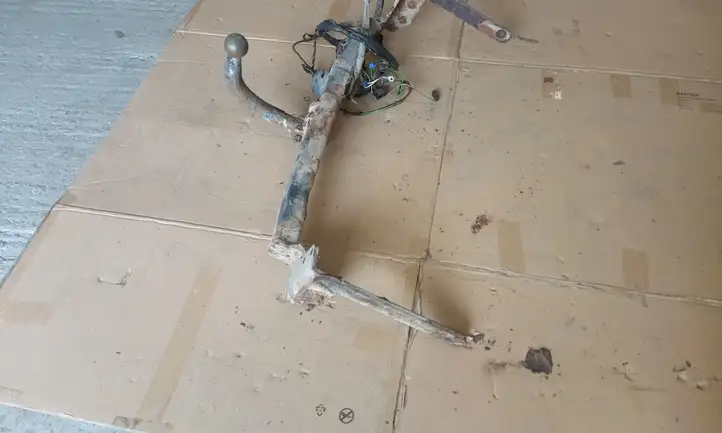 Renault Laguna (2001 - 2005)   Комплект крюка