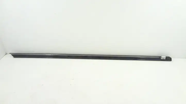 Mercedes-Benz CL C215 (2000 - 2006) 2156900180 Накладка стекла передней двери — фото 4