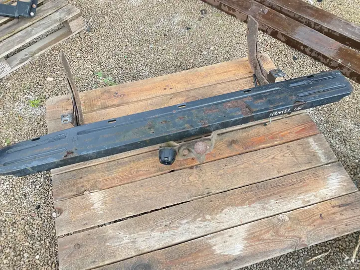 Mercedes-Benz Sprinter W901 W902 W903 W904 (1995 - 2007)   Комплект крюка