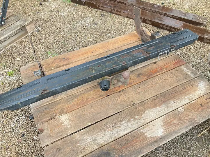 Mercedes-Benz Sprinter W901 W902 W903 W904 (1995 - 2007)   Комплект крюка