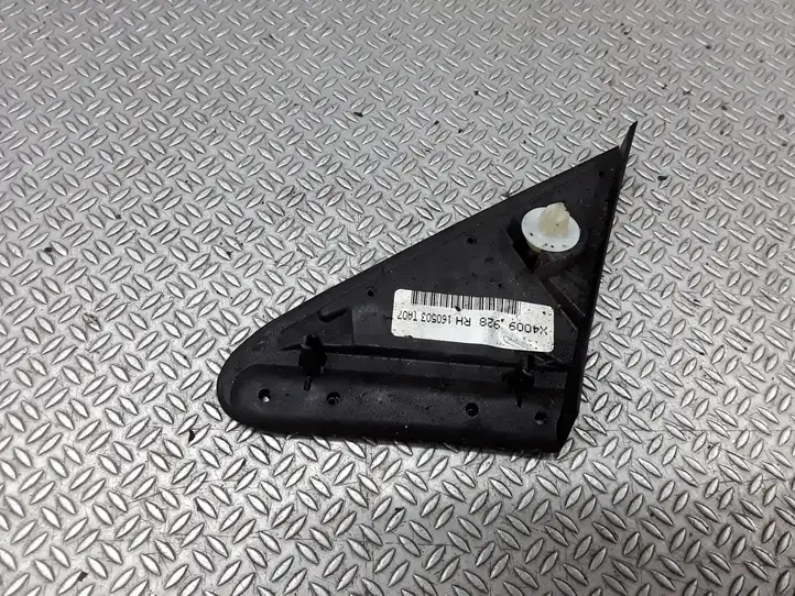 Toyota Avensis T250 (2003 - 2006) X4009928 Пластиковая отделка зеркала — фото 3