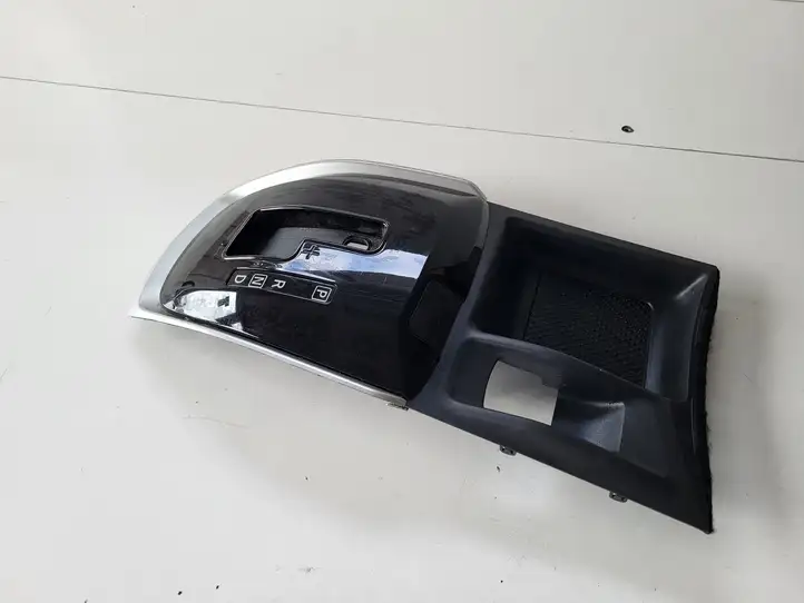Nissan X-Trail T32 (2014 - 2021) Другая деталь консоли (туннеля) — фото 4
