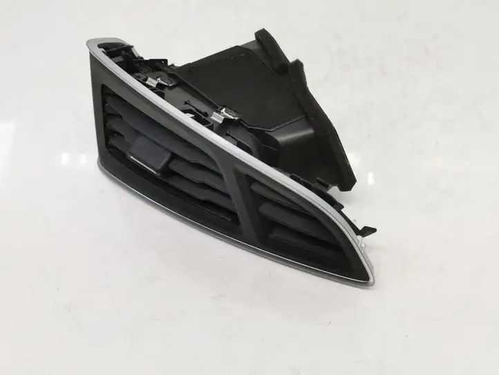 Ford Focus (2011 - 2015) BM51A08B08CH3JA6 Боковой воздушный дефлектор — фото 5