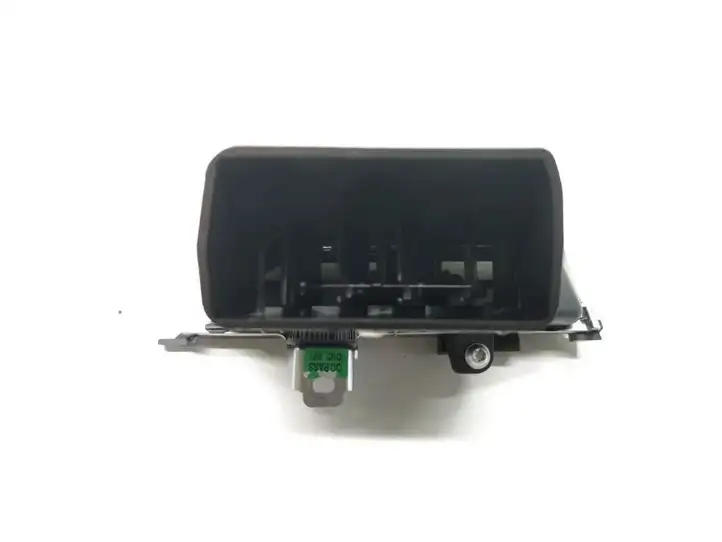 Tesla Model X (2015 - 2021) 1096880-00-A Боковой воздушный дефлектор — фото 4