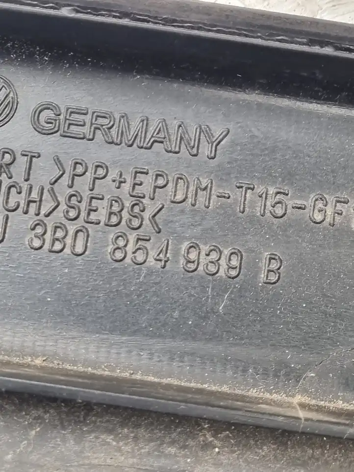 Volkswagen PASSAT B5.5 (2001 - 2005) 3B0854939B Молдинг передней двери — фото 2