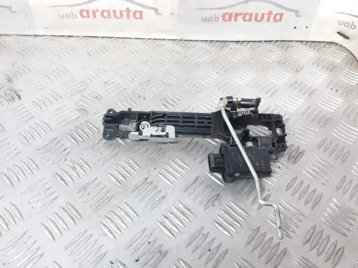 Toyota RAV 4 (XA30) (2006 - 2016)  8999130040 Крепление для наружной ручки передней двери