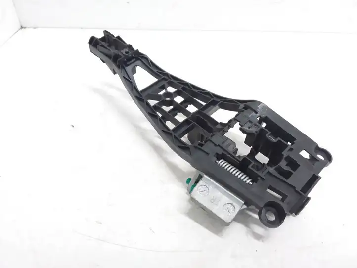 Opel Zafira B (2003 - 2006) 24463524 Крепление наружной ручки передней двери — фото 2