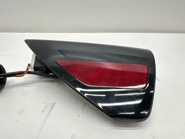 Tesla Model Y (2019 - 2024) 150551300A Крышка зарядного разъема — фото 4
