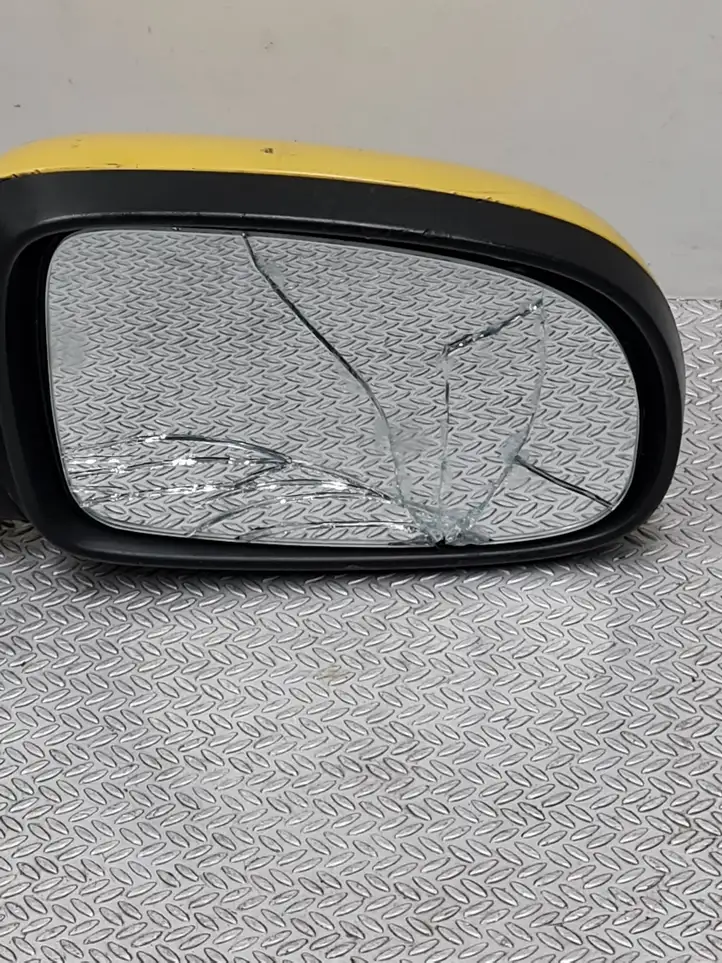 Opel Corsa C (2003 - 2006) E1010676 Боковое зеркало механическое — фото 2