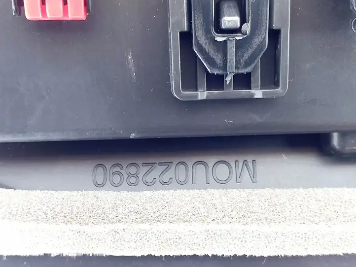 Toyota Yaris XP210 (2020 - ) 55650K0040 Воздушная решетка панели — фото 4