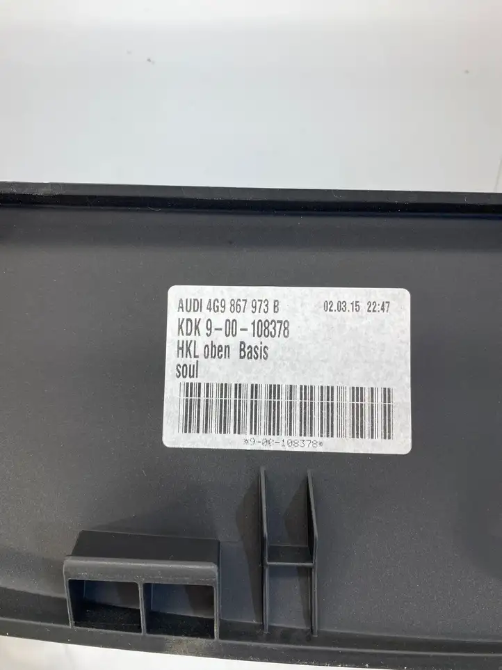 Audi A6 C7 (2014 - 2018) 4G9867973B Верхняя обшивка у окна — фото 7