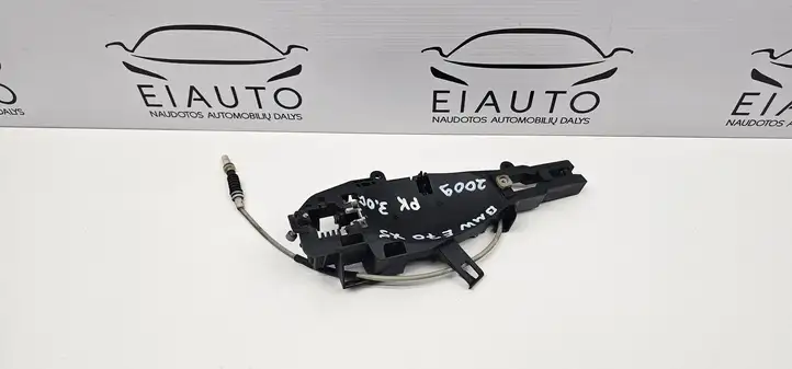 BMW X5 E70 (2006 - 2013) 7059971 Крепление наружной ручки передней двери — фото 4