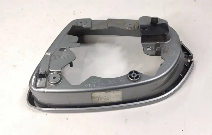 Audi A8 (2010 - 2014)  A2526406 Пластиковая отделка зеркала