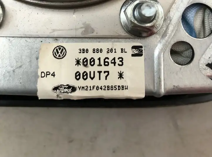 Volkswagen Sharan (2003 - 2010) 3B0880201BL Подушка безопасности руля — фото 3