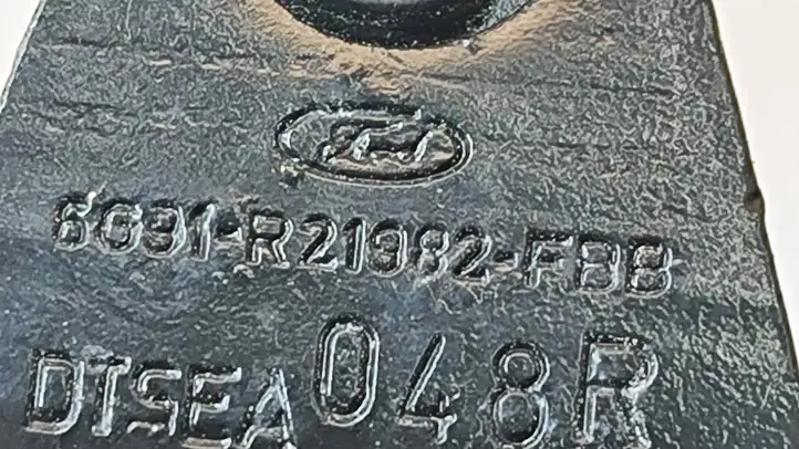 Ford Mondeo MK IV (2007 - 2014) 6G91R21982 Петля замка передней двери — фото 3