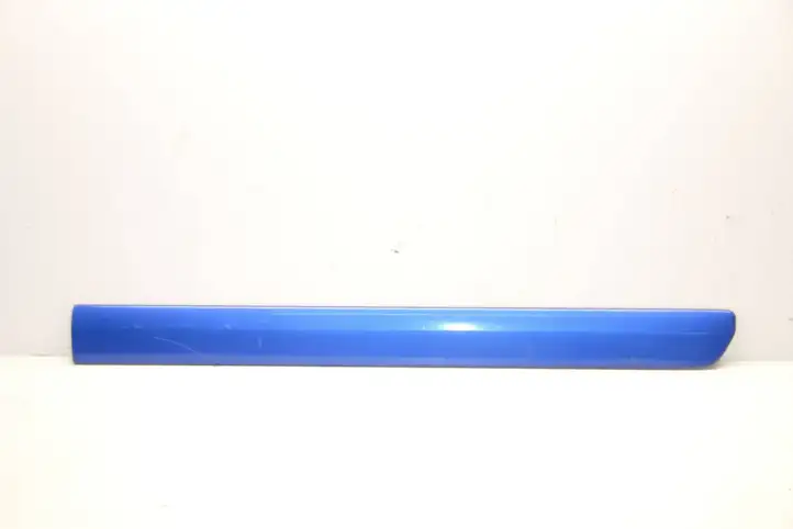 Volkswagen Transporter-Caravelle (2003 - 2009)  7H5853072B Отделка (молдинг) передней двери