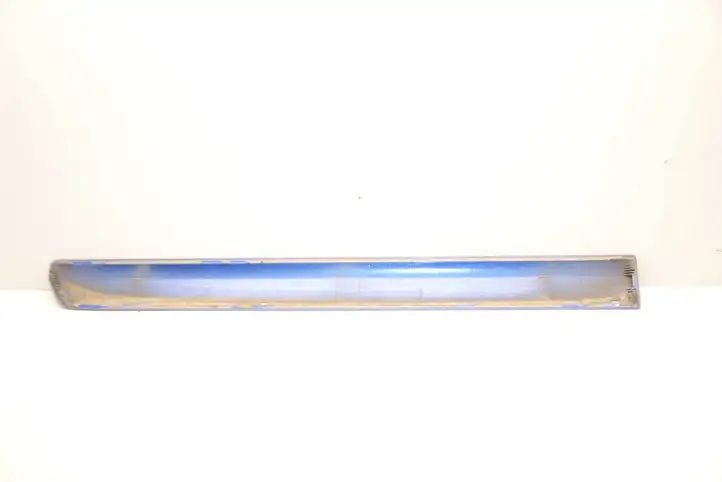 Volkswagen Transporter-Caravelle (2003 - 2009)  7H5853072B Отделка (молдинг) передней двери