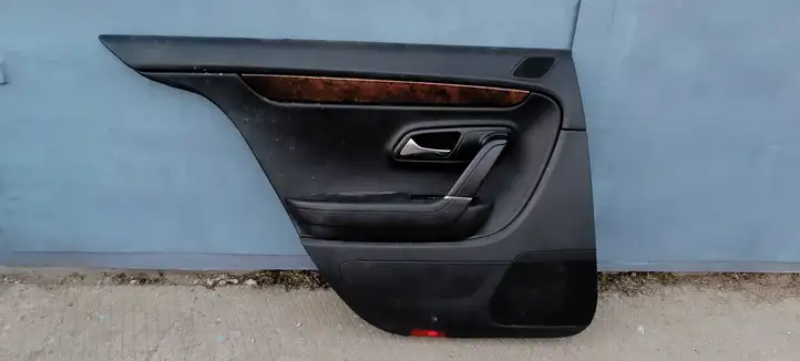 Volkswagen PASSAT CC (2008 - 2012) 3C8867211T Обшивка задней двери — фото 1