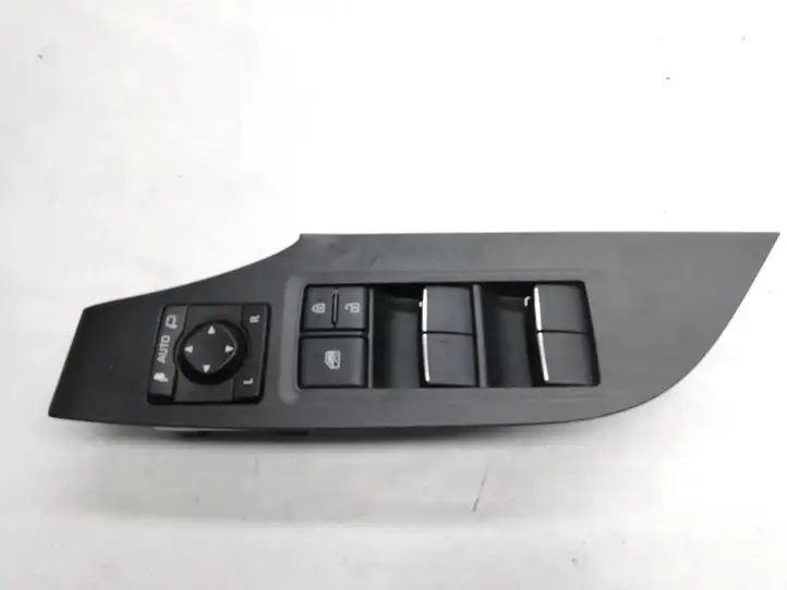 Toyota RAV 4 (XA50) 8404042030 Кнопка стеклоподъемников — фото 1