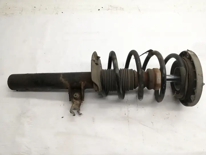 BMW X3 F25 (2010 - 2017) 6796315 Передний амортизатор — фото 1