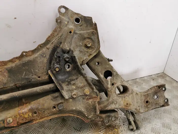 Toyota RAV 4 (XA30) (2006 - 2016) Передняя балка подвески — фото 3