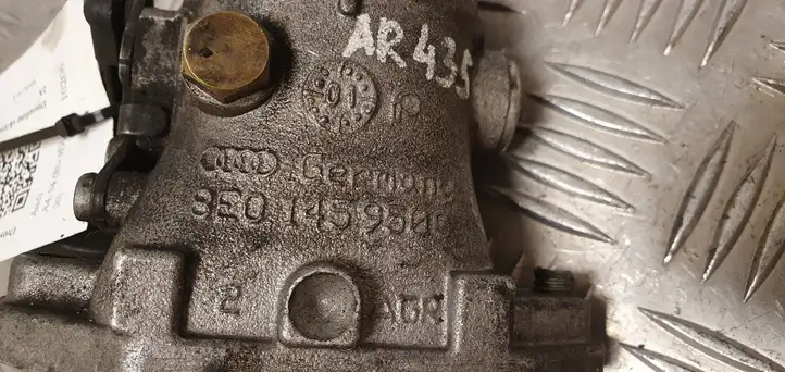 Audi A4 S4 B5 8D (1999 - 2001) 8E0145950C Дроссельная заслонка — фото 2