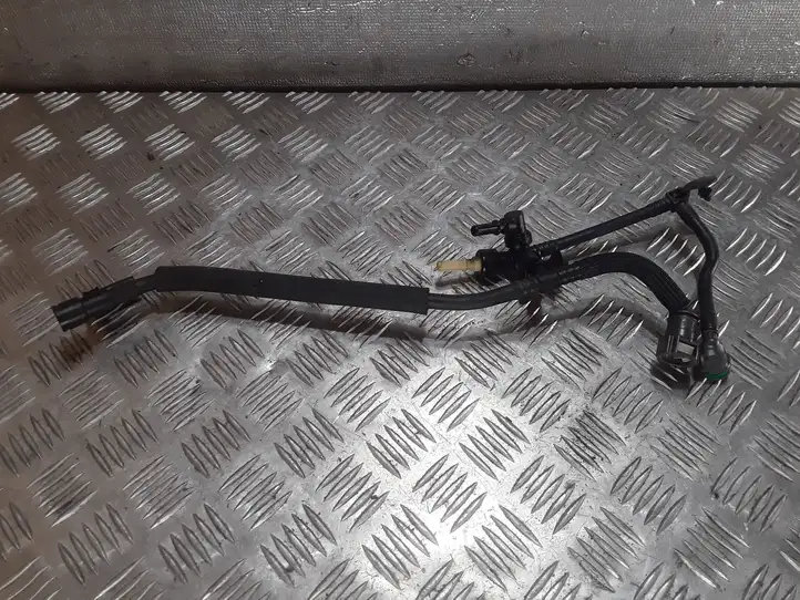 Mazda 3 II Трубки и шланги — фото 1