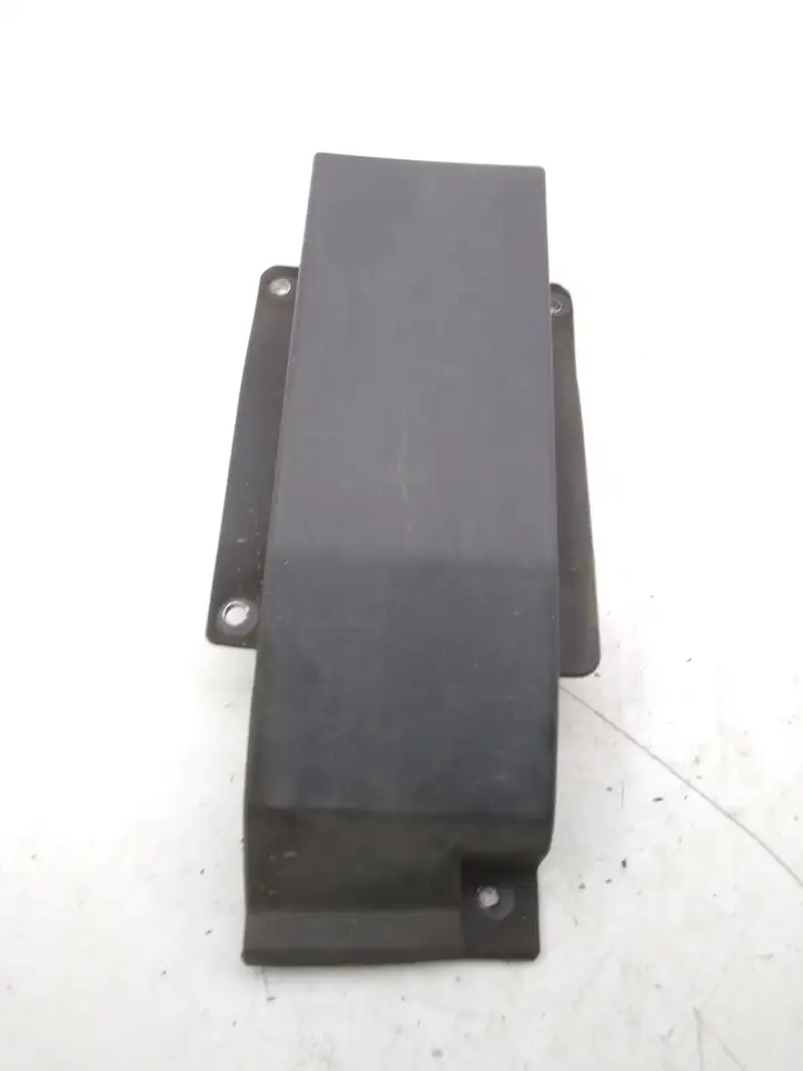 Iveco Daily 6th gen (2012 - 2020)  5801521538 Отделка (молдинг) передней двери