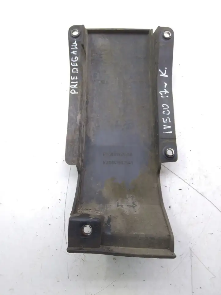 Iveco Daily 6th gen (2012 - 2020)  5801521538 Отделка (молдинг) передней двери