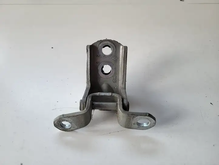 Nissan Qashqai (2013 - 2017)   Верхняя петля передней двери