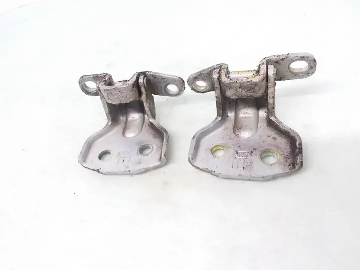 Kia Sorento (2002 - 2006)   Комплект петель передней двери