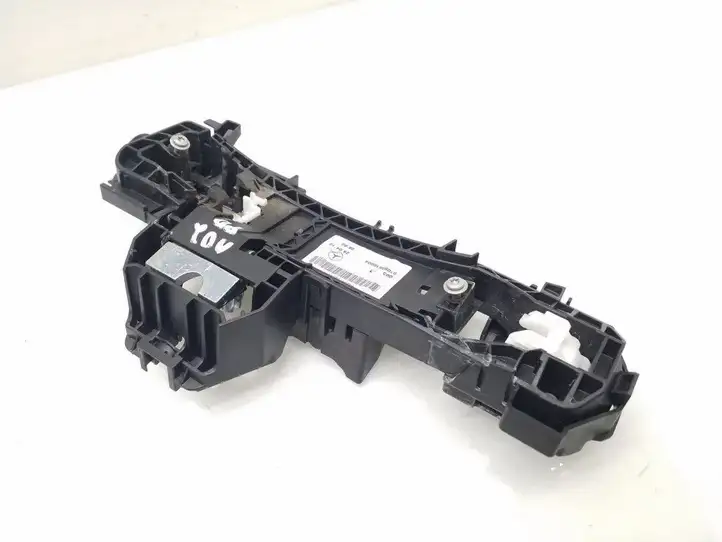 Mercedes-Benz CLA C117,X117,W117 (2013 - 2019) A2047601634 Крепление наружной ручки передней двери — фото 1