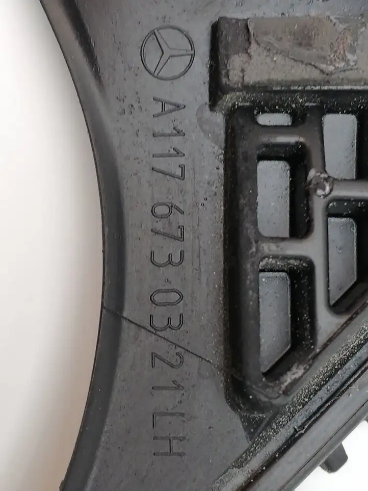 Mercedes-Benz CLA C117,X117,W117 (2013 - 2019) A1176730321 Уплотнитель передней двери (кузов) — фото 9