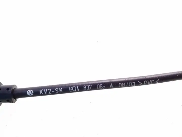 Volkswagen Polo (2001 - 2005)  6Q4837085A Трос передней двери