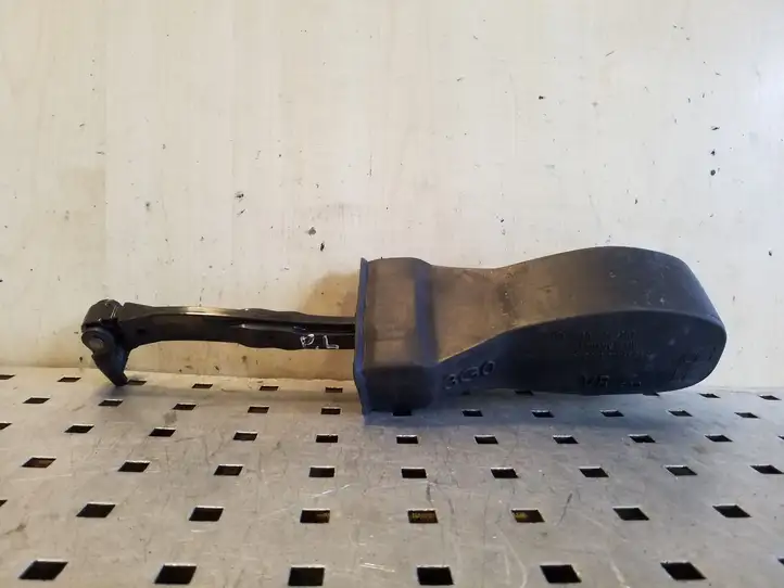 Volkswagen PASSAT B8 (2015 - )  3G0837249A Ограничитель открывания передней двери