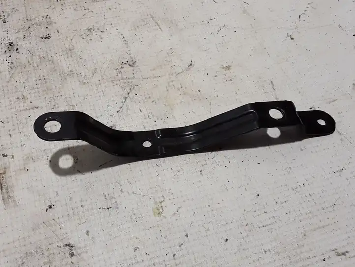 Audi A6 (2018 - )  8W0131035D Другая часть кузова