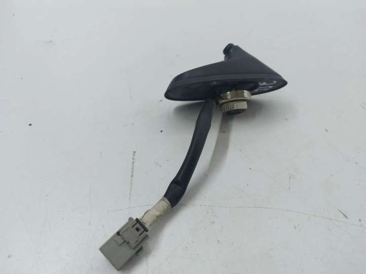 Mazda CX-7 Radio antena