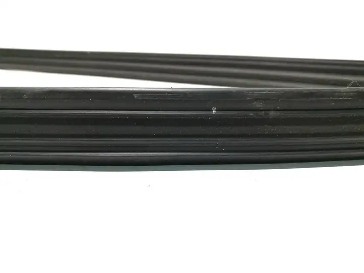 Audi A7 S7 4G (2010 - 2014) 4G8854544A Уплотнитель передней двери (кузов) — фото 3