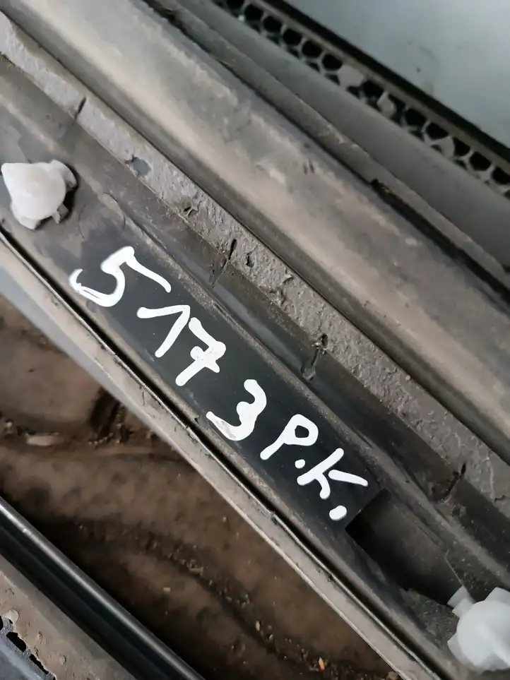 Seat Alhambra (Mk2) (2010 - 2017) 7N0854939 Молдинг передней двери — фото 2