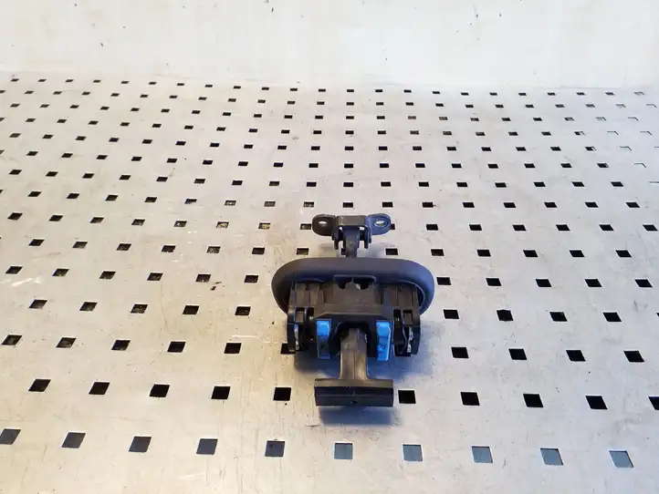 Peugeot Boxer (2015 - )   Ограничитель открывания передней двери