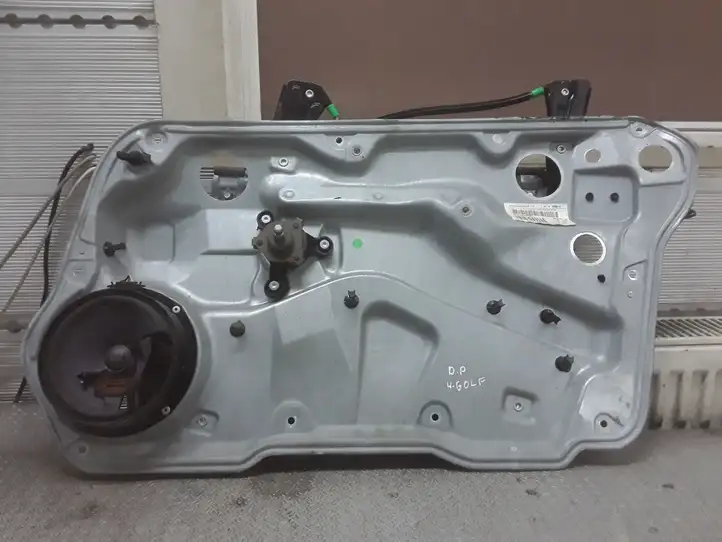 Volkswagen Golf IV (1998 - 2005)  1J4837756 Механизм механического подъема окон передней двери