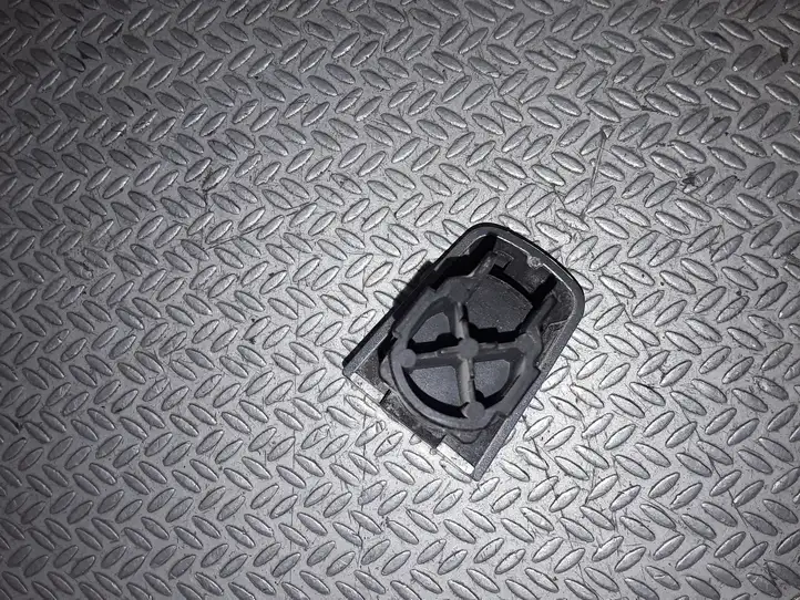 Opel Astra H (2004 - 2009) Накладка ручки двери — фото 1