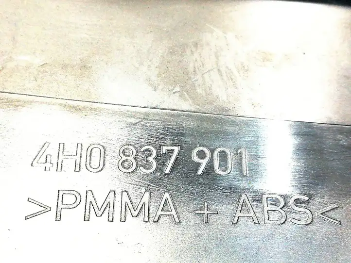 Audi A8 S8 D4 4H (2010 - 2014) 4H0837901 Накладка стекла передней двери — фото 2