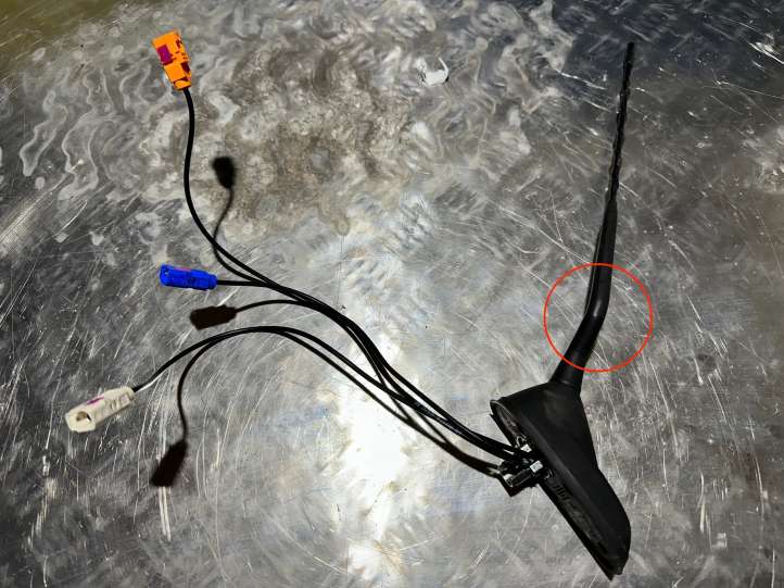 9819669580 Peugeot 308 Radio antena