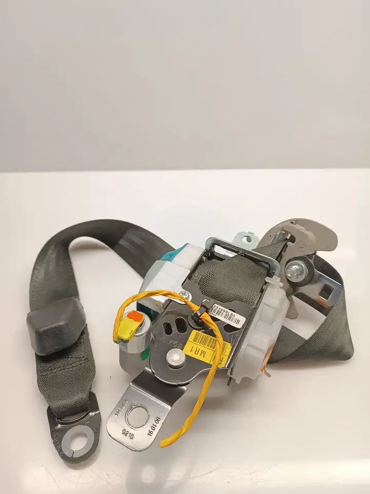 SsangYong Korando (2013 - 2017)  7460234006 Передний ремень безопасности