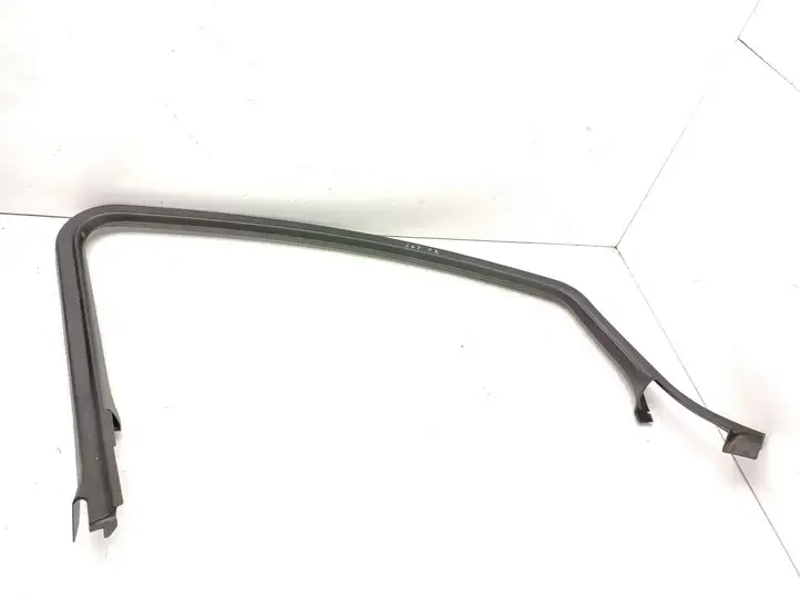 Opel Astra J (2009 - 2012) 13264851 Накладка стекла передней двери — фото 1