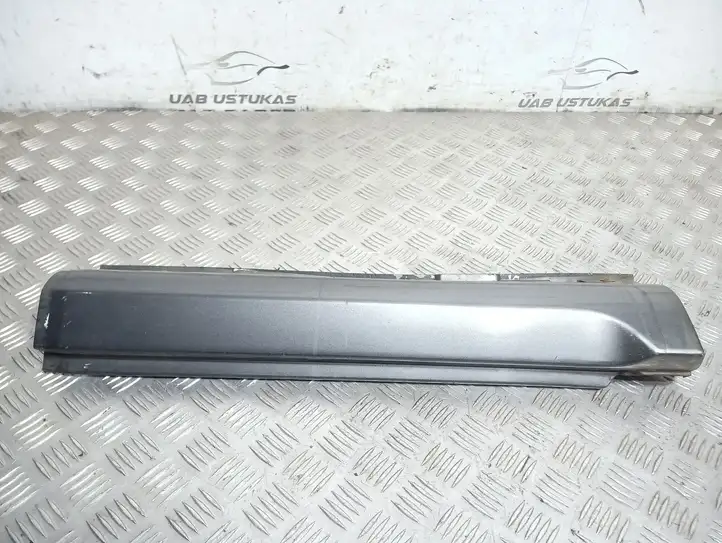 Kia Sorento (2002 - 2006) 877763E000 Порог кузова — фото 2